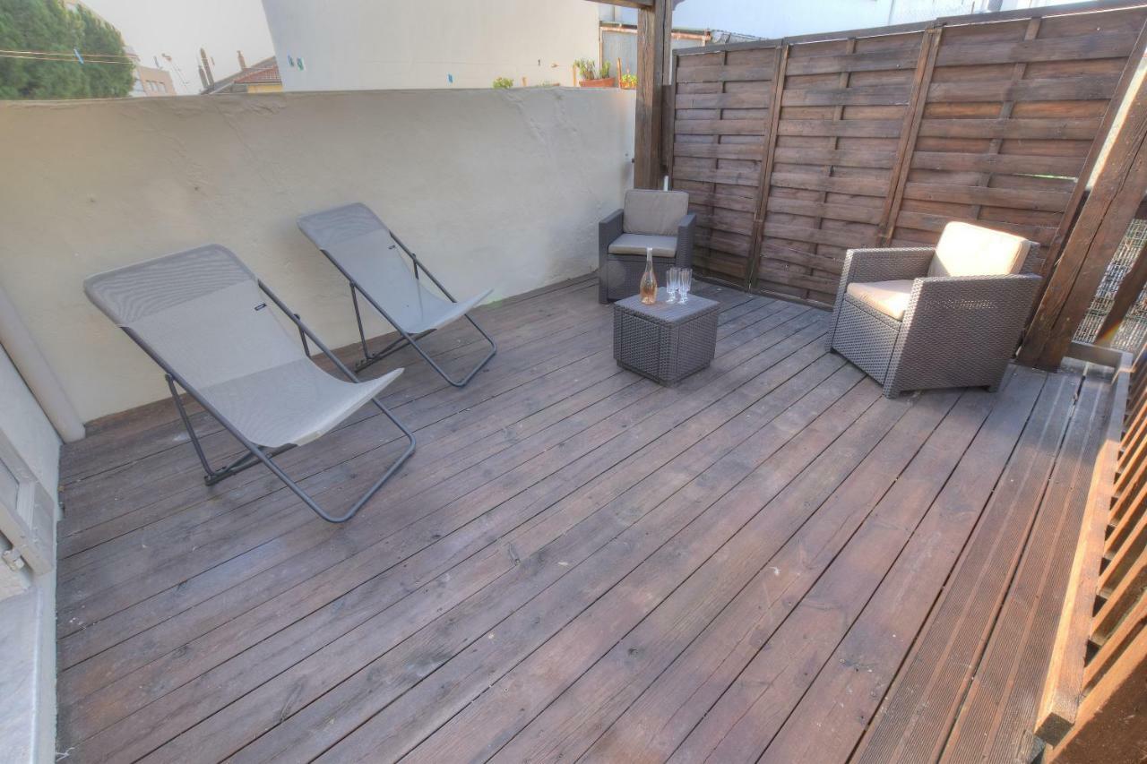 Terrasse Arene - 2p Avec Grande Terrasse, Situation Ideale En Vieille Appartement