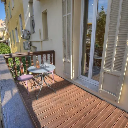 Terrasse Arene - 2P Avec Grande Terrasse, Situation Ideale En Vieille Ville Antibes Exterior photo